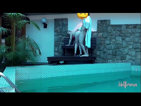 ❤️ Giimbitar sa amo ang katabang sa pool, apan dili makasukol sa init ️❌ super porn sa amon ceb.com-porn-zog.ru